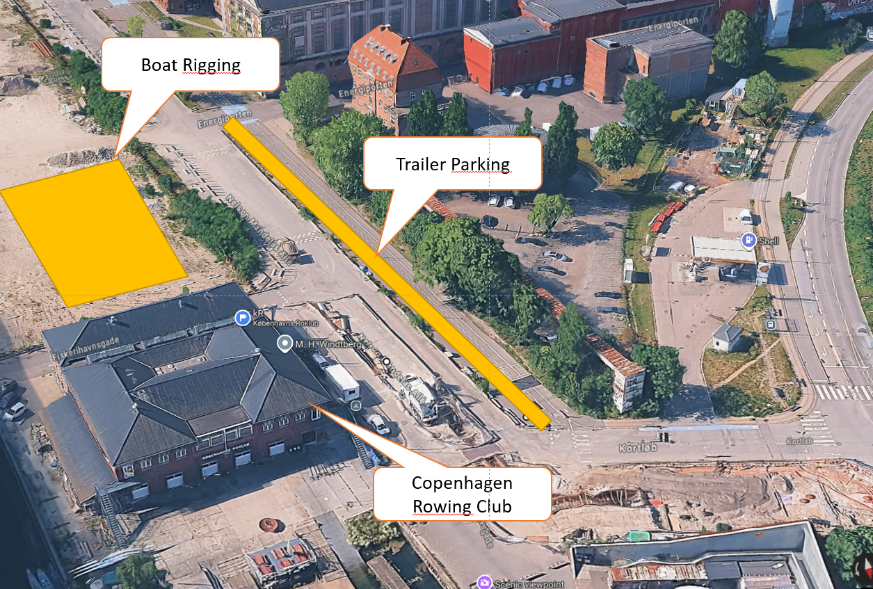 trailer-parking-and-boat-rigging-area